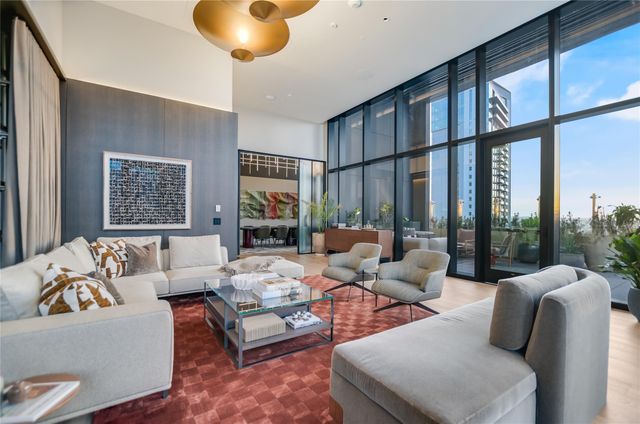 610 Davis ST 2906, Austin, TX 78701