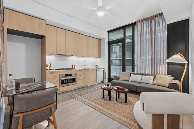 610 Davis ST 2906, Austin, TX 78701