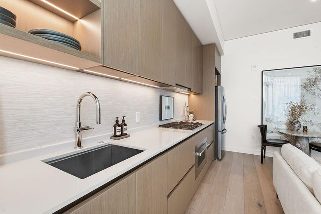 610 Davis ST 2906, Austin, TX 78701
