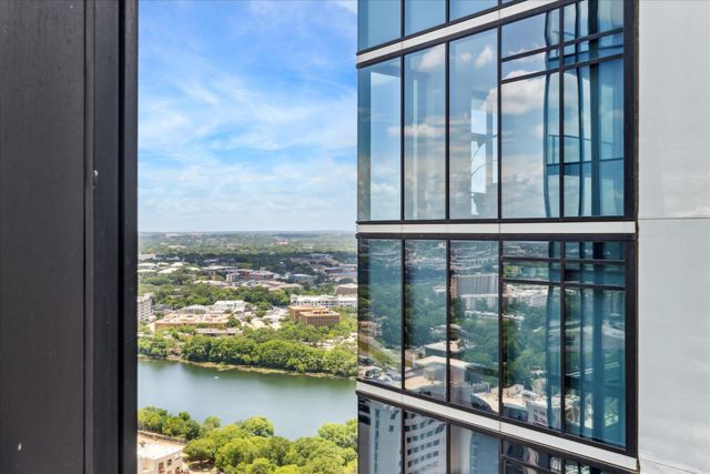 610 Davis ST 2906, Austin, TX 78701