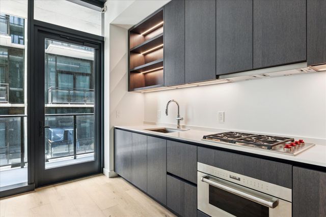610 Davis ST 2906, Austin, TX 78701