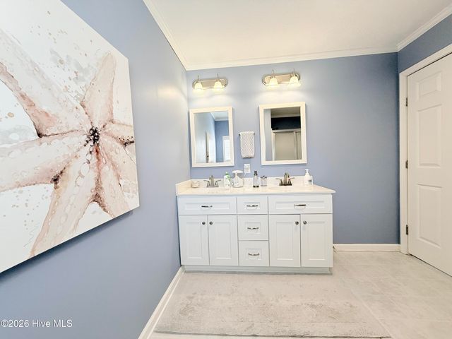 201 Live Oak Drive, Swansboro, NC 28584