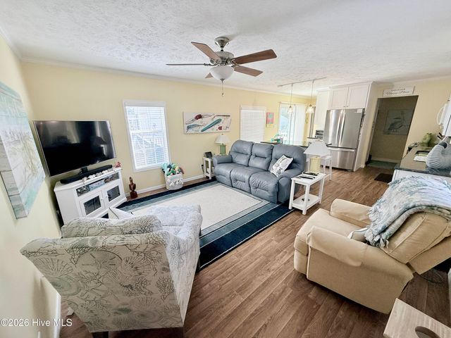 201 Live Oak Drive, Swansboro, NC 28584