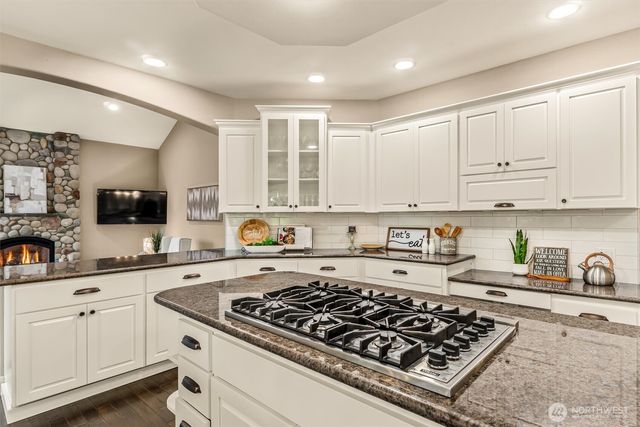 16432 57th Avenue SE, Snohomish, WA 98296