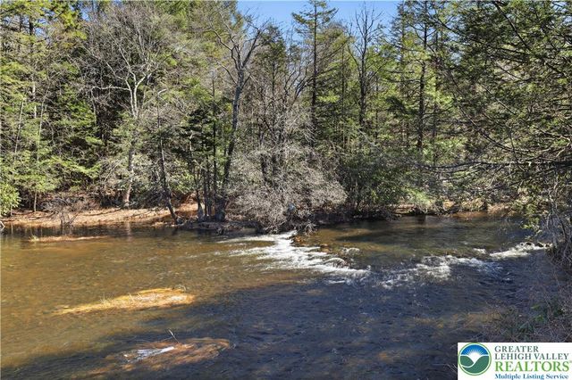 158 Halgas Lane, Tobyhanna Twp, PA 18350