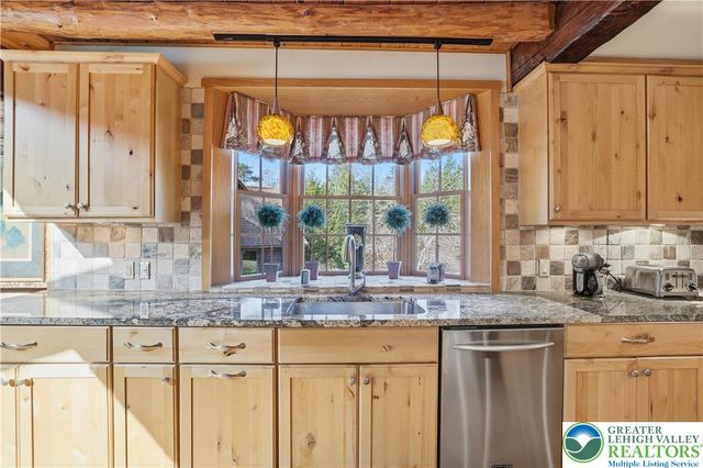 158 Halgas Lane, Tobyhanna Twp, PA 18350