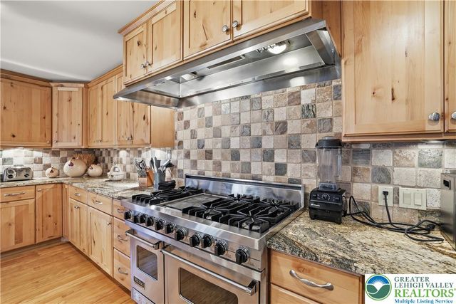 158 Halgas Lane, Tobyhanna Twp, PA 18350