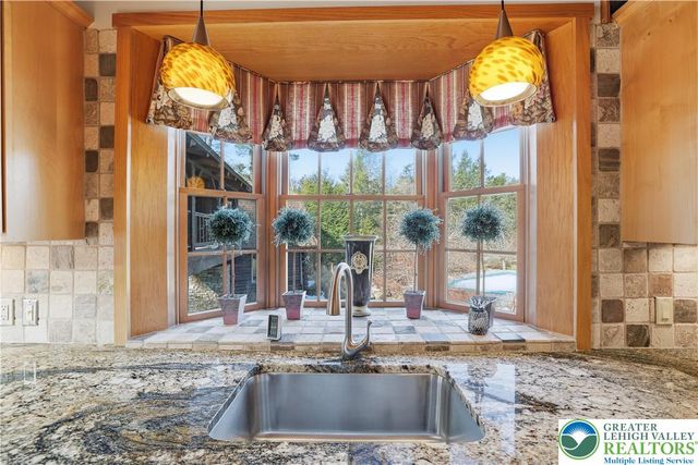 158 Halgas Lane, Tobyhanna Twp, PA 18350