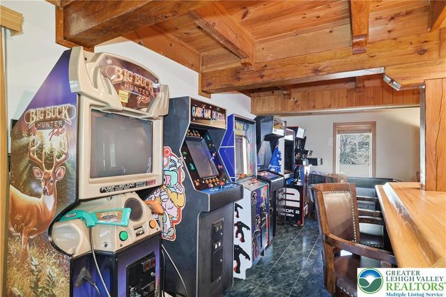 158 Halgas Lane, Tobyhanna Twp, PA 18350