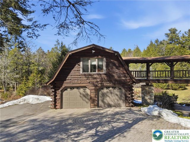 158 Halgas Lane, Tobyhanna Twp, PA 18350