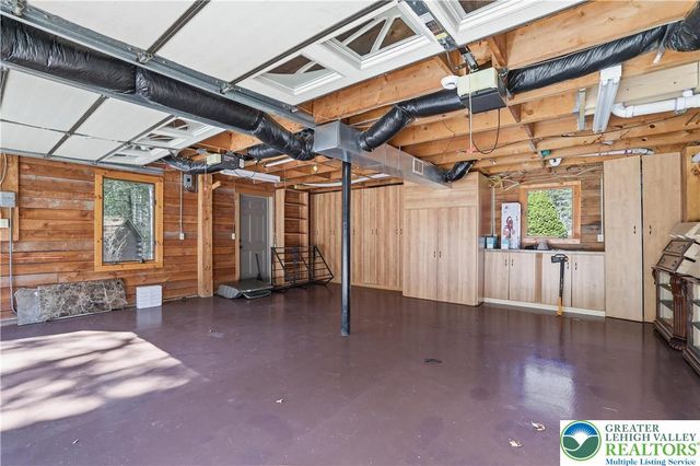 158 Halgas Lane, Tobyhanna Twp, PA 18350