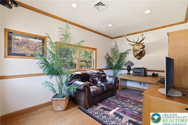 158 Halgas Lane, Tobyhanna Twp, PA 18350