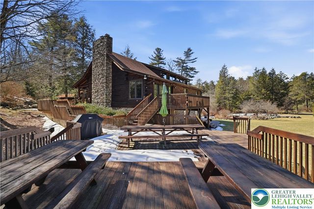 158 Halgas Lane, Tobyhanna Twp, PA 18350