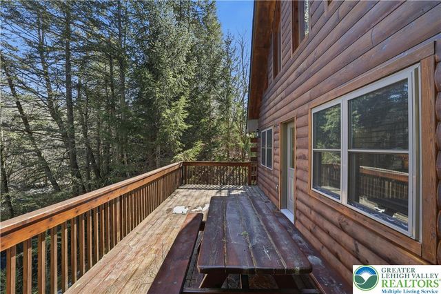 158 Halgas Lane, Tobyhanna Twp, PA 18350