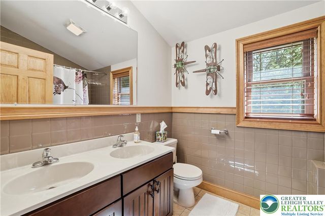 158 Halgas Lane, Tobyhanna Twp, PA 18350