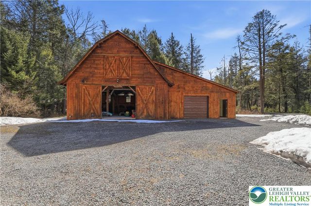 158 Halgas Lane, Tobyhanna Twp, PA 18350