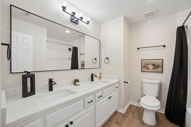 7410 Handen Drive, Rowlett, TX 75089