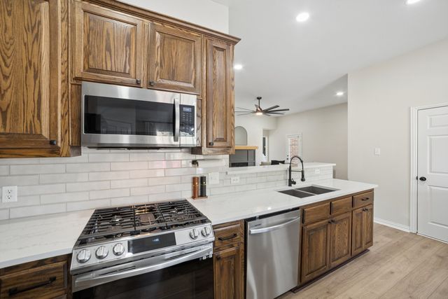 7410 Handen Drive, Rowlett, TX 75089