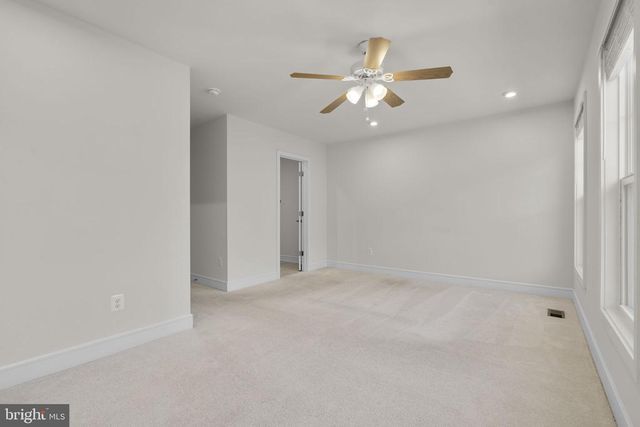 3571 STEPHENSONS HILL LN, Marshall, VA 20115
