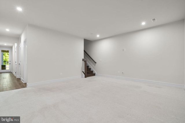 3571 STEPHENSONS HILL LN, Marshall, VA 20115
