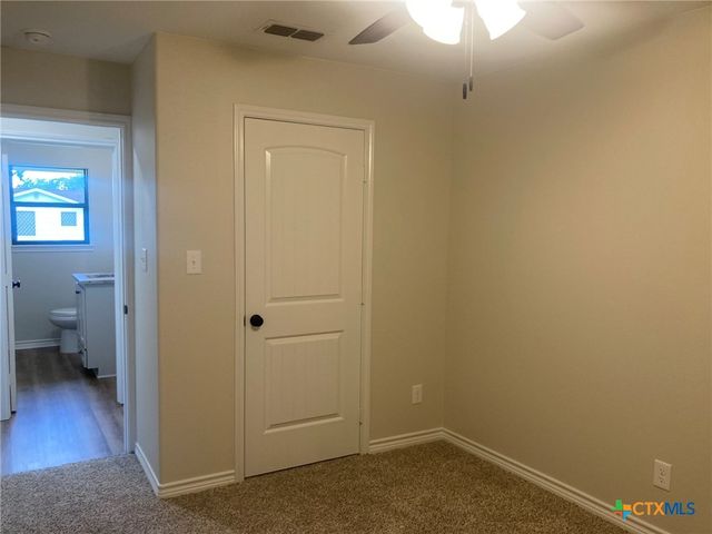 1502 Bowie Drive, Victoria, TX 77901