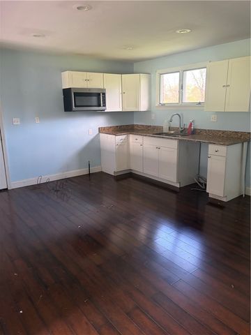 1508 W Green St, Dunbar Twp, PA 15425