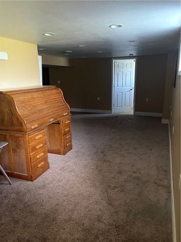 1508 W Green St, Dunbar Twp, PA 15425