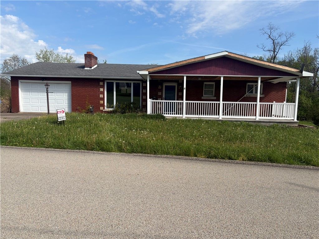 1508 W Green St, Dunbar Twp, PA 15425