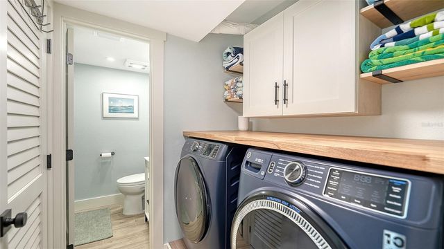 4720 GULF OF MEXICO DRIVE Villa 2, Longboat Key, FL 34228