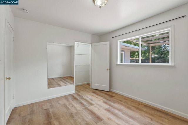 3712 Los Flores Ave, Concord, CA 94519