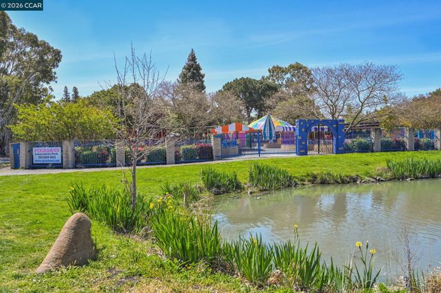 3712 Los Flores Ave, Concord, CA 94519