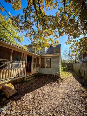 302 W Avenue E Street, Heavener, OK 74937