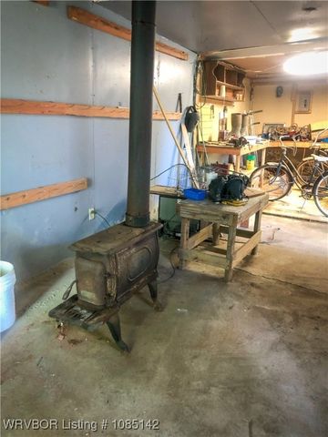 302 W Avenue E Street, Heavener, OK 74937