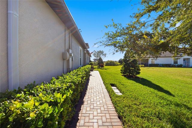 10320 ECHO DOCK LOOP, San Antonio, FL 33576