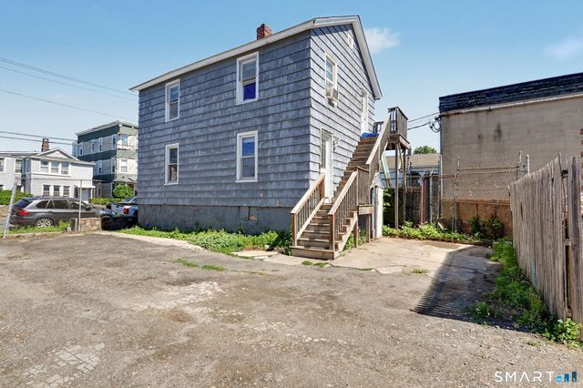 178 Linen Avenue, Bridgeport, CT 06604