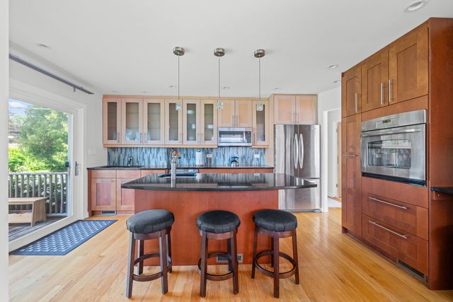 9338 Lowell Avenue, Skokie, IL 60076
