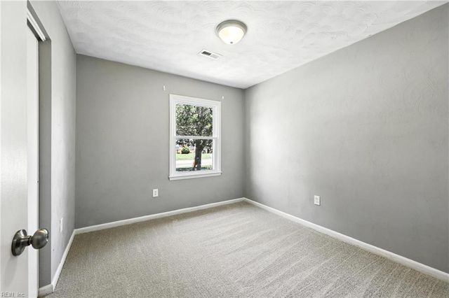 1805 Womble CT, Hampton, VA 23663