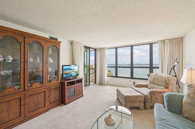 11 SUNSET DRIVE 502, Sarasota, FL 34236