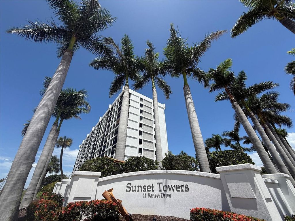 11 SUNSET DRIVE 502, Sarasota, FL 34236