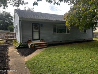 35 Wood Avenue, Port Monmouth, NJ 07758