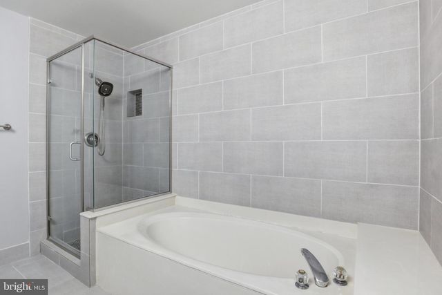 47606 WATKINS ISLAND SQ, Sterling, VA 20165
