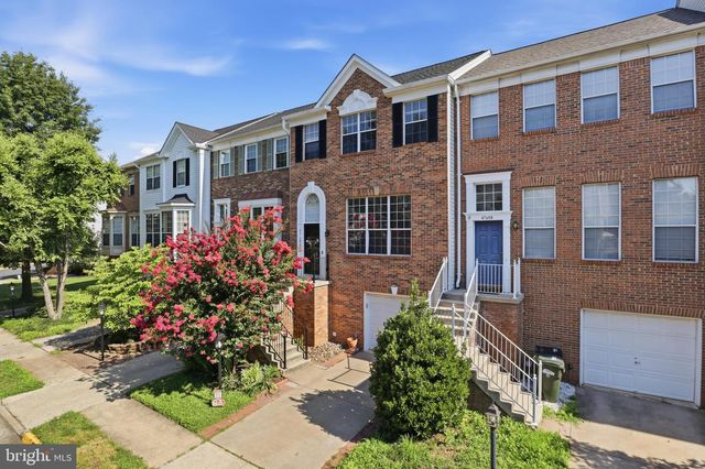 47606 WATKINS ISLAND SQ, Sterling, VA 20165