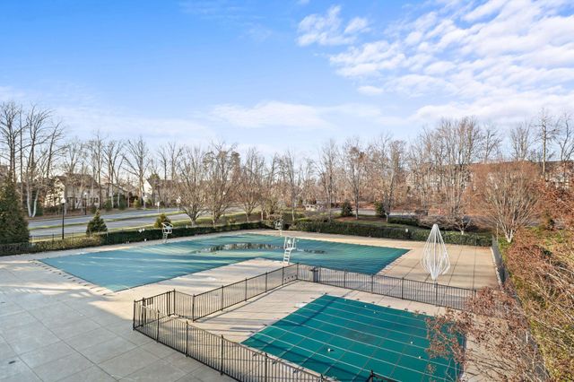 47606 WATKINS ISLAND SQ, Sterling, VA 20165