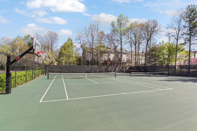 47606 WATKINS ISLAND SQ, Sterling, VA 20165