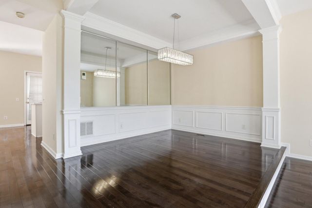 47606 WATKINS ISLAND SQ, Sterling, VA 20165
