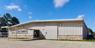 5002 Highway 80, Pearl, MS 39208