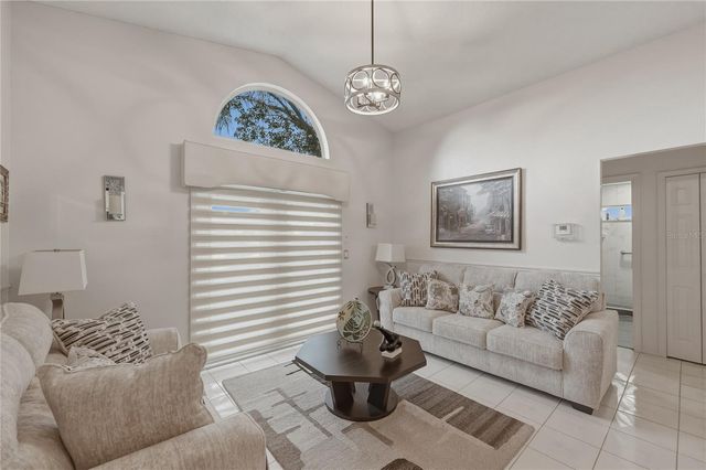 1521 LARKS NEST COURT, Orlando, FL 32824