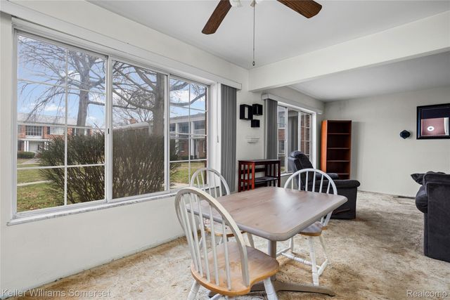 29484 Hoover Road, Warren, MI 48093