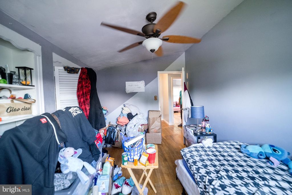 Image 11 of property listing at 4125 RONIS, Pikesville, MD 21208
