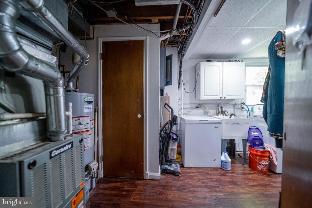 Image 30 of property listing at 4125 RONIS, Pikesville, MD 21208